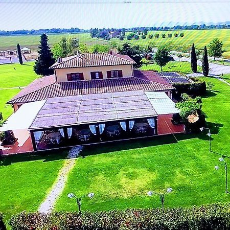 Agriturismo Giuncola & Granaiolo リスペシャ エクステリア 写真