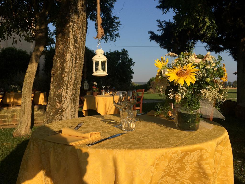 Agriturismo Giuncola & Granaiolo リスペシャ エクステリア 写真