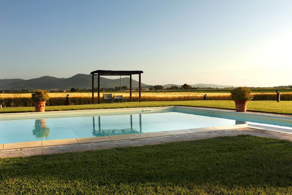 Agriturismo Giuncola & Granaiolo リスペシャ エクステリア 写真