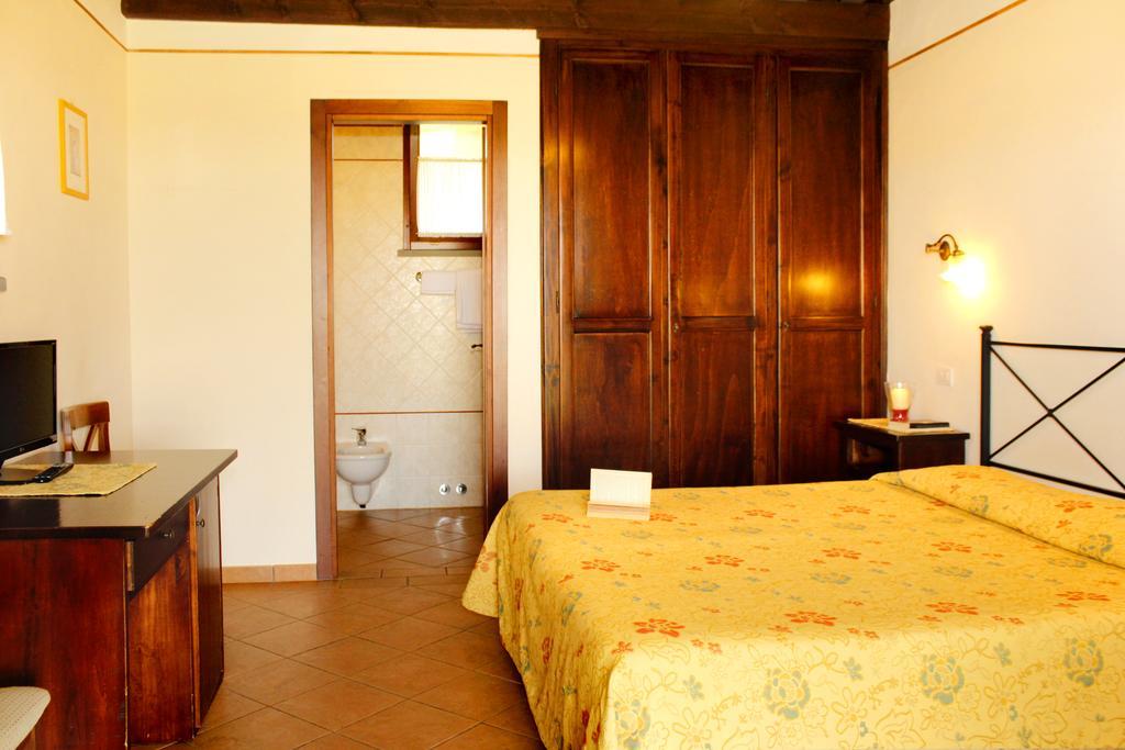 Agriturismo Giuncola & Granaiolo リスペシャ エクステリア 写真
