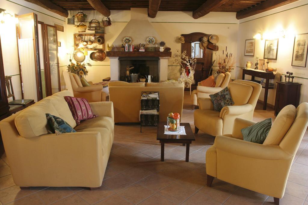 Agriturismo Giuncola & Granaiolo リスペシャ エクステリア 写真
